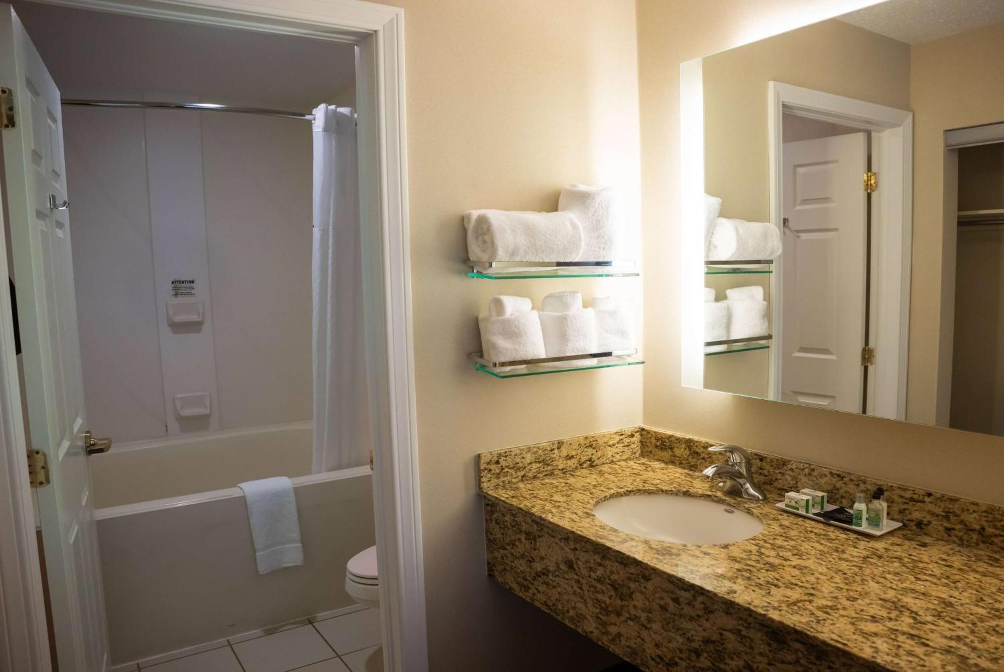 Hawthorn Suites By Wyndham Erie Kearsarge Zewnętrze zdjęcie