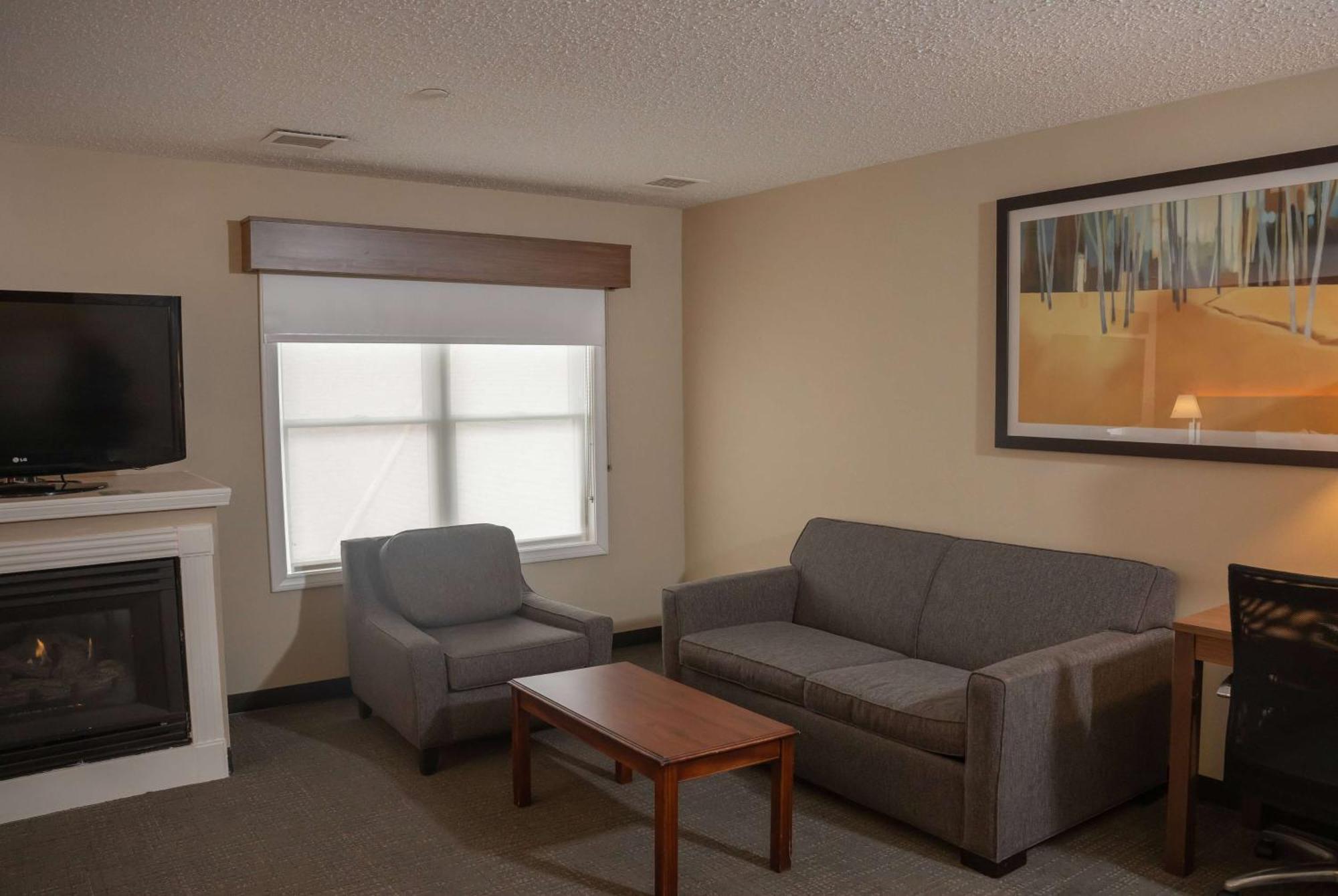 Hawthorn Suites By Wyndham Erie Kearsarge Zewnętrze zdjęcie