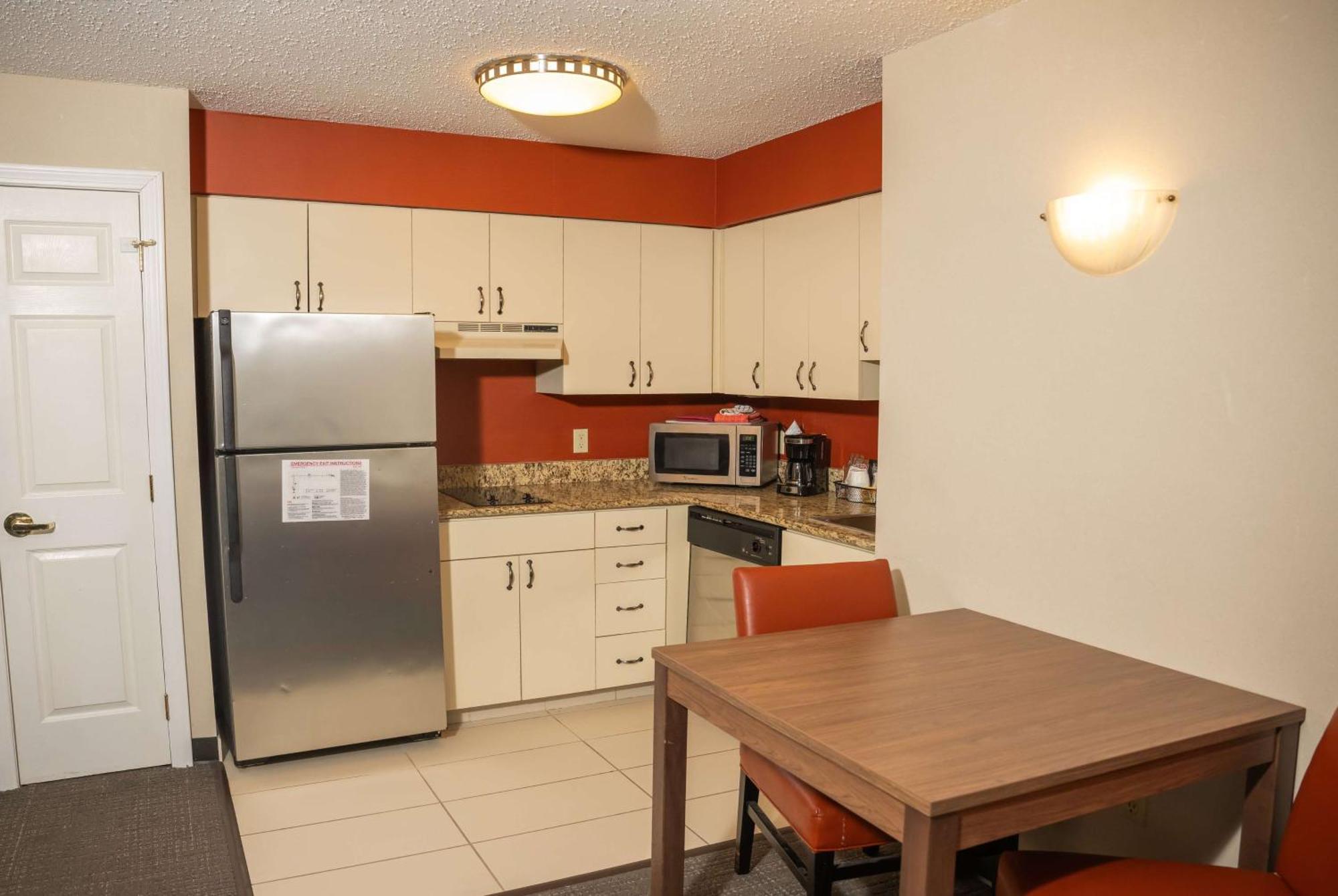 Hawthorn Suites By Wyndham Erie Kearsarge Zewnętrze zdjęcie
