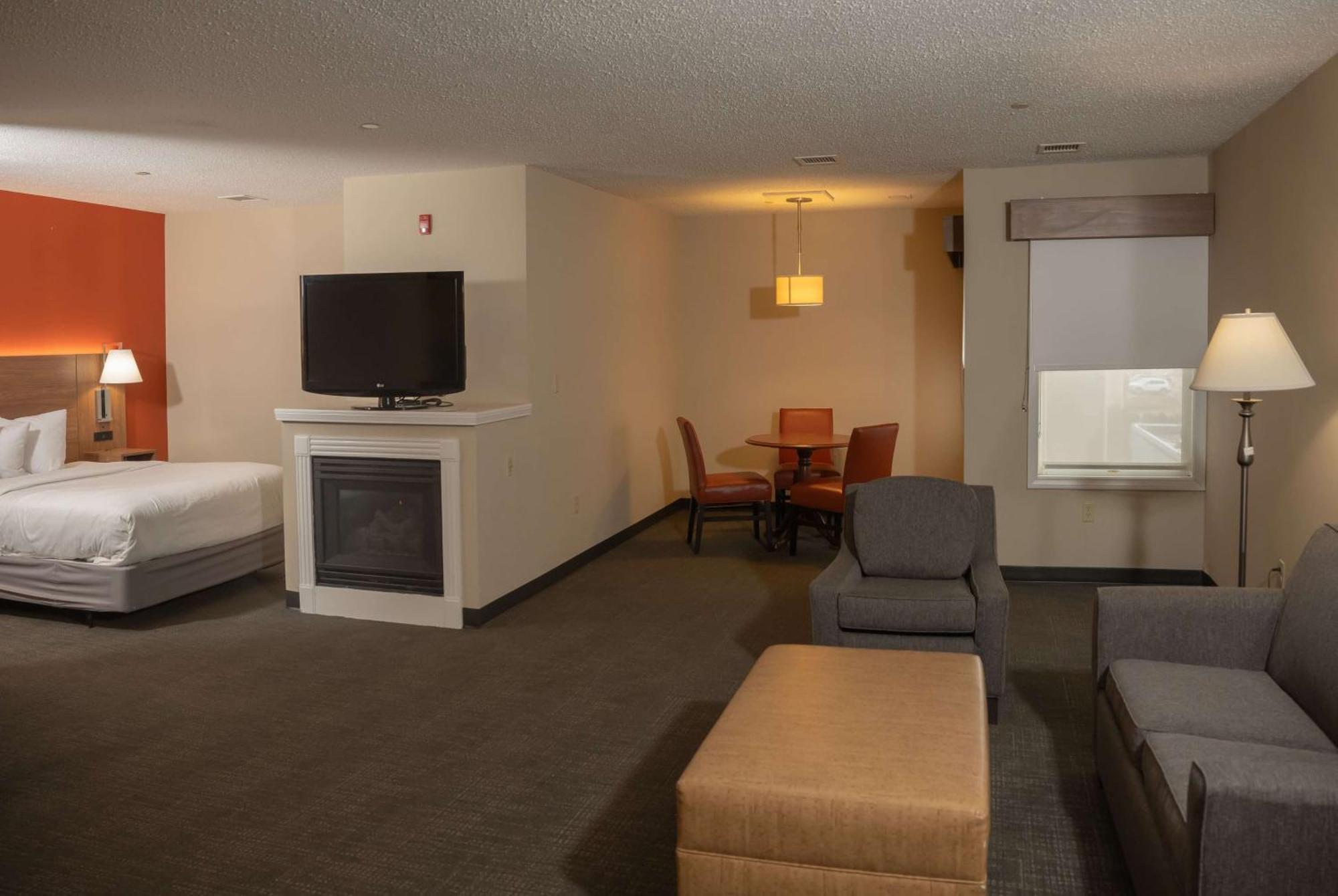 Hawthorn Suites By Wyndham Erie Kearsarge Zewnętrze zdjęcie
